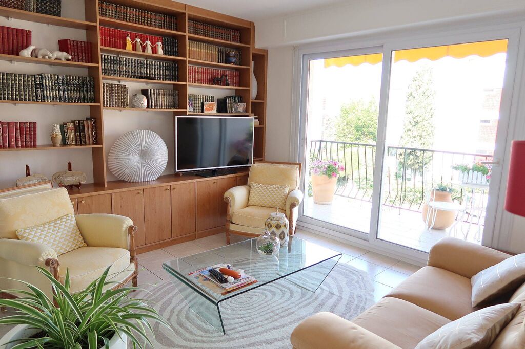 Cassis vente appart 2 chambres et terrasse
