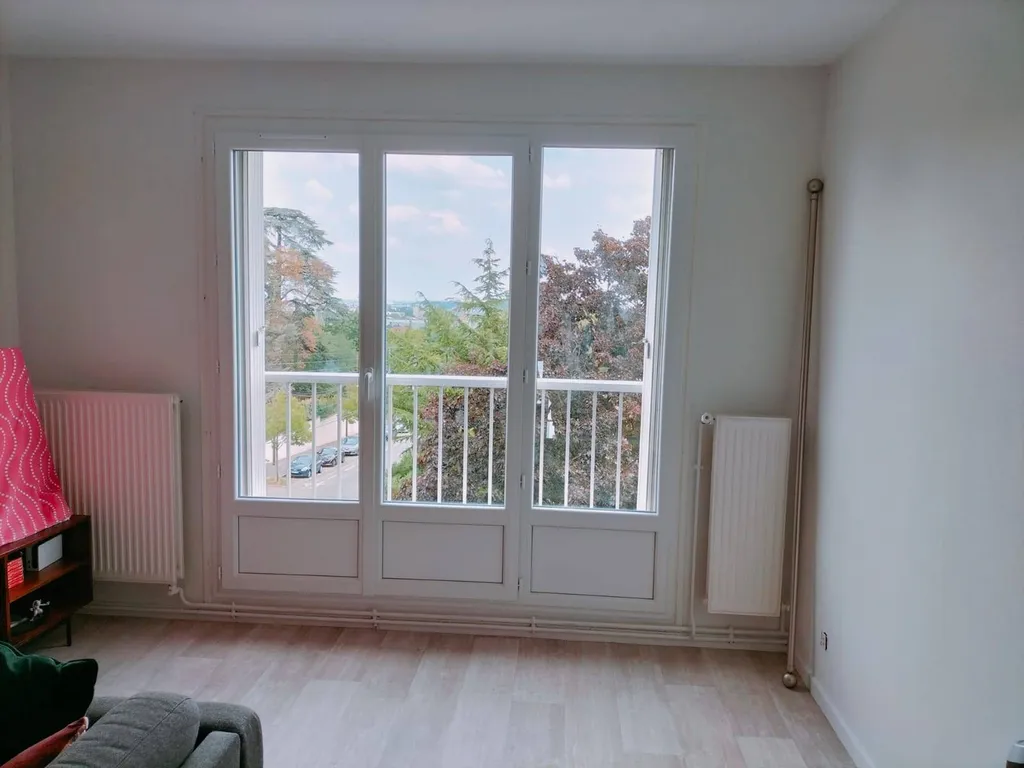 Fourniture et installation de fenêtres PVC  à Écully