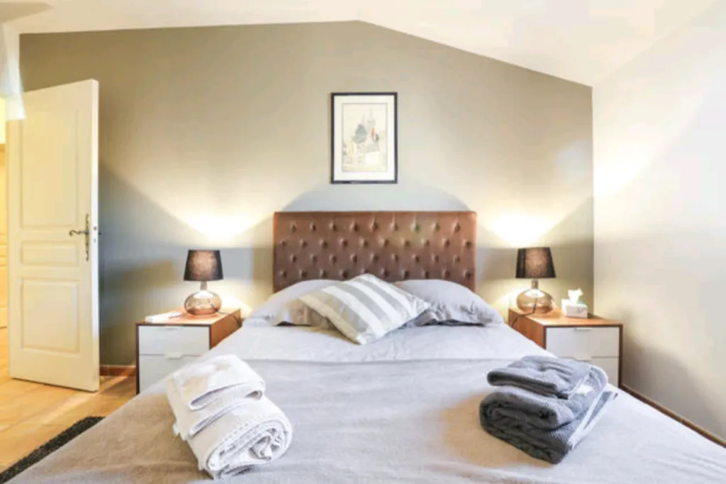 Home staging et réaménagement d’une maison de 90m² au cœur du Golf du Pont Royal à Mallemort 13370