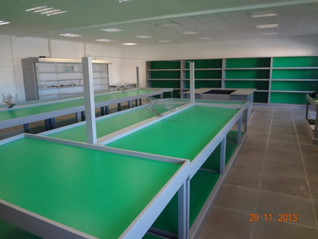 Réalisations sur mesure pour un magasin situé à Trets 13530