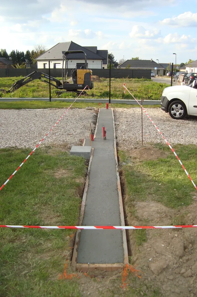 Installation de Murets en Maconnerie, Piliers de Portails en Briques et Soubassements en Béton à Honfleur dans le Calvados 14 et ses Alentours