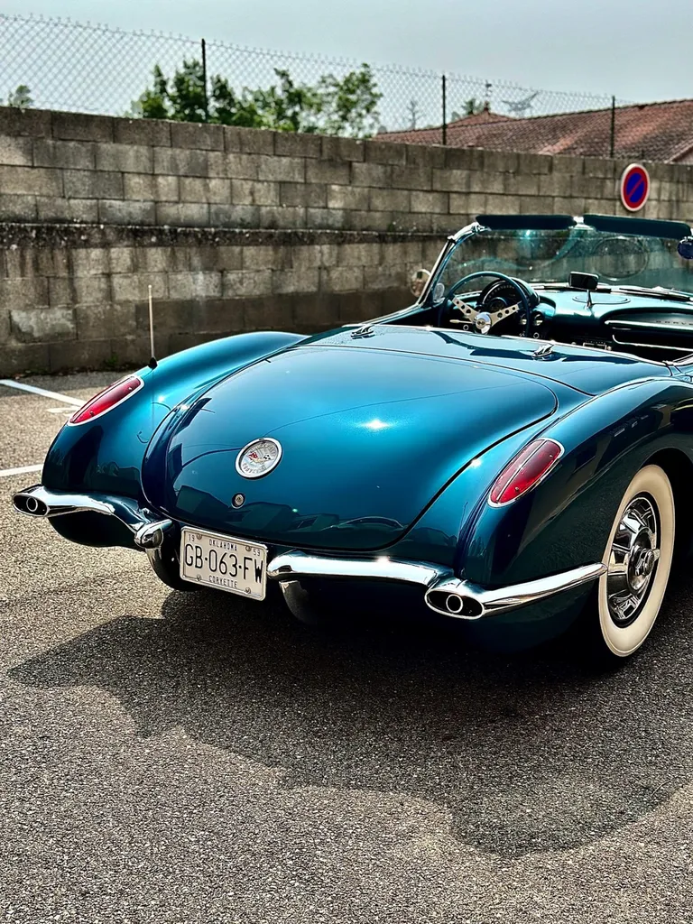 protection carrosserie traitement céramique Gyeon infinite Lyon Chevrolet corvette C1 1959