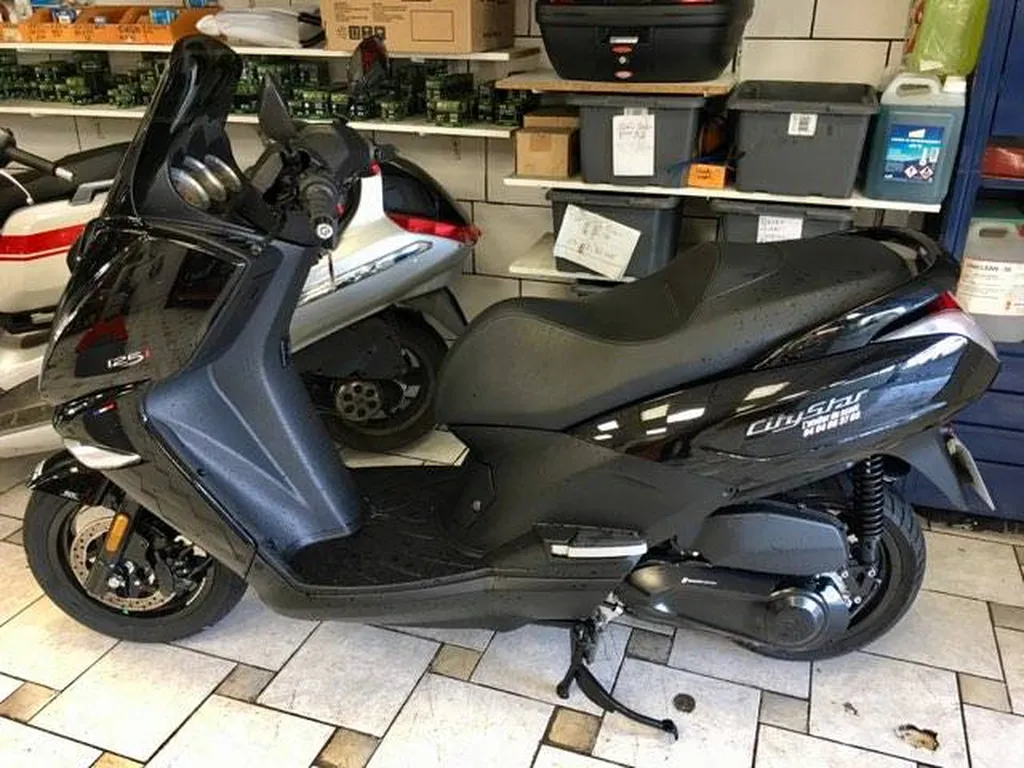 SCOOTER OCCASION PEUGEOT CITYSTAR 125 SIX FOURS LES PLAGES