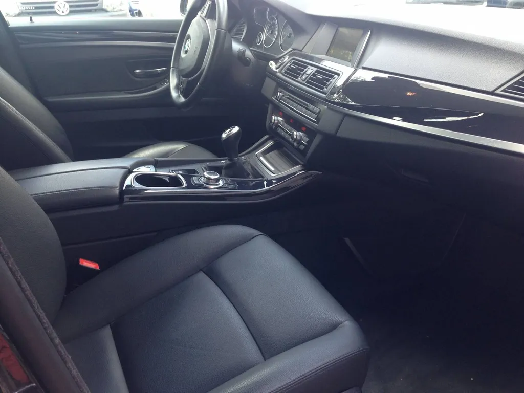 sièges cuir bmw série 5 à Bègles