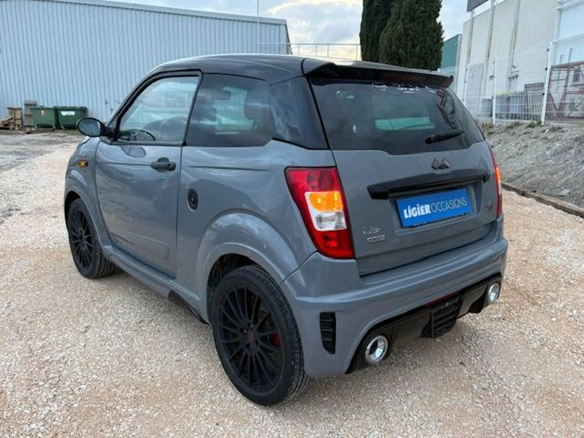 Voiture sans permis Ligier Pertuis