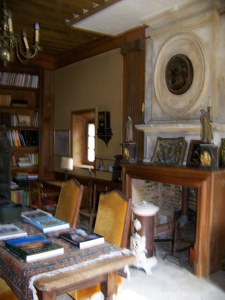 Achetez, dans un écrin de verdure, un Manoir authentique et sa maison de gardien, en Normandie