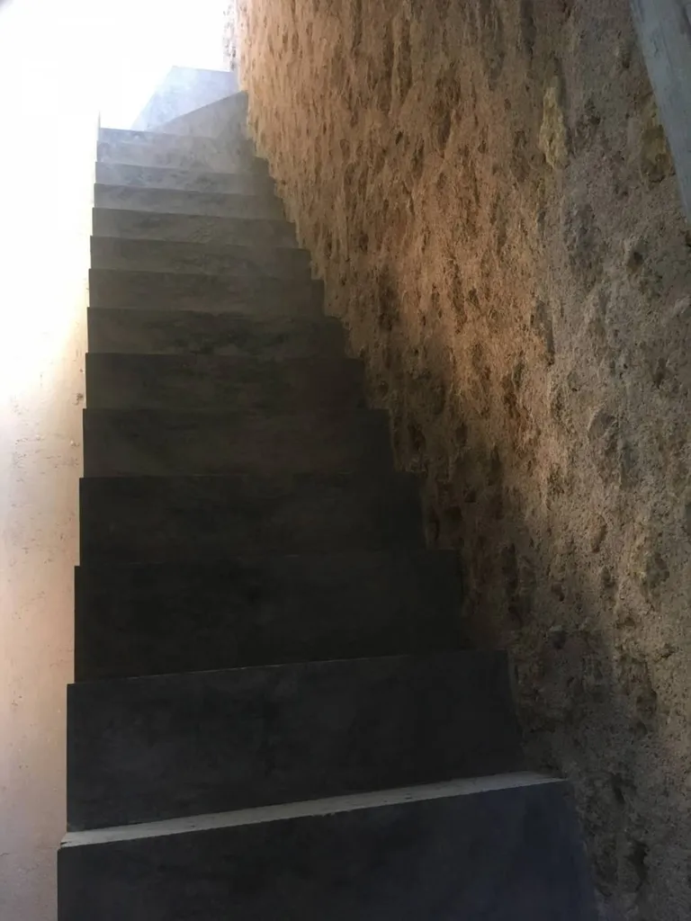 Réalisation d'un escalier en béton dans une maison de ville à Salon de Provence