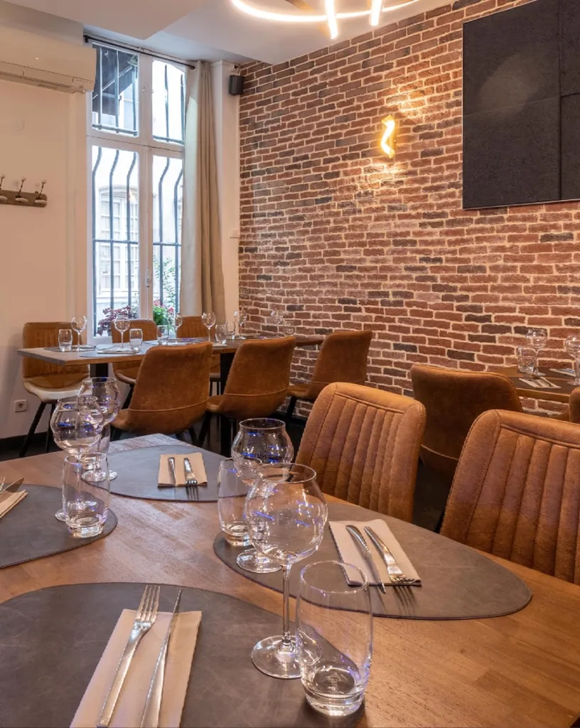 Privatisations & repas d'affaires : votre événement sur mesure chez Carte Blanche votre restaurant de viande à Nancy