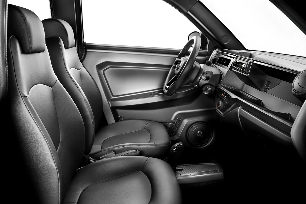 Ligier Myli MAX 2026 : Voiture sans permis modulable FLEX-IT ou électrique 75km/h disponible chez votre concessionnaire à Toulon.