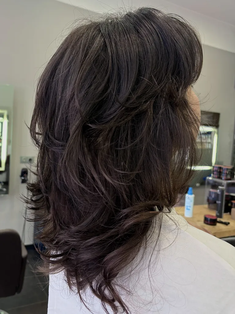 Salon de coiffure pour coupe wolf cut à Lyon
