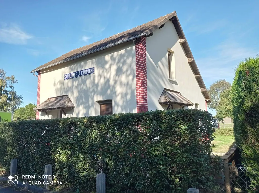 EFIBAT à Sainte-Colombe-la-Commanderie (27110) : Isolation par l'extérieur pour une efficacité énergétique maximale sur une résidence d'époque.