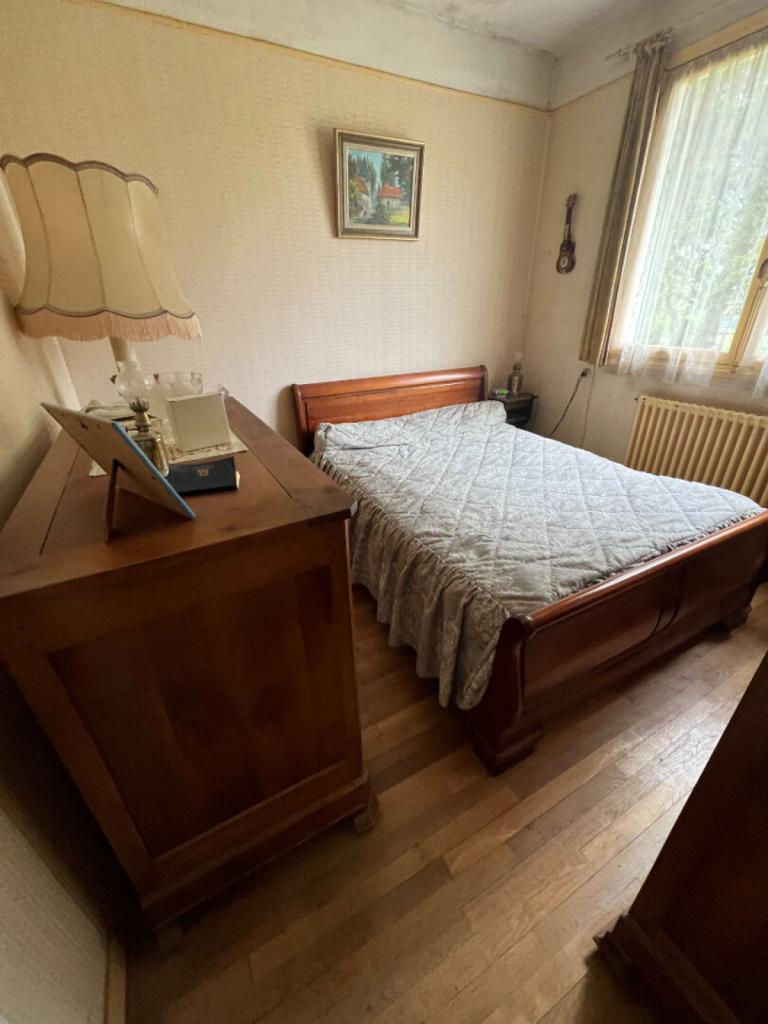 A vendre pavillon de 44m2 à rafraichir situé à Saint-Ouen-du-Tilleul