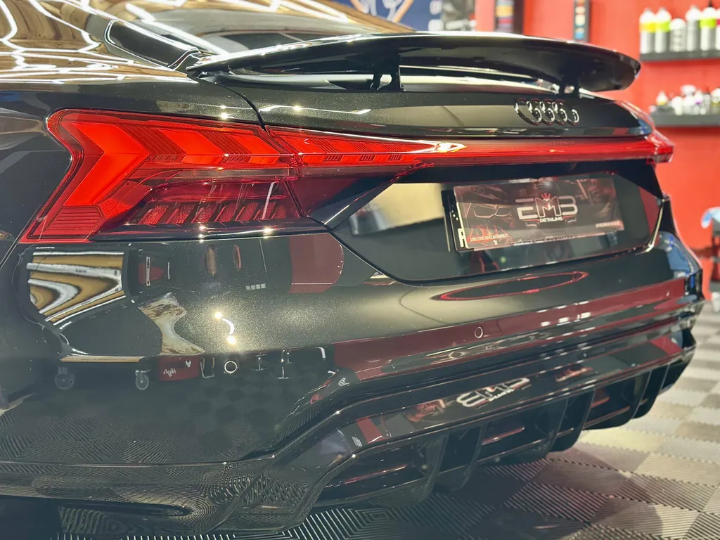 Detailing Lyon spécialiste du traitement céramique et de la protection carrosserie Audi e-tron GT
