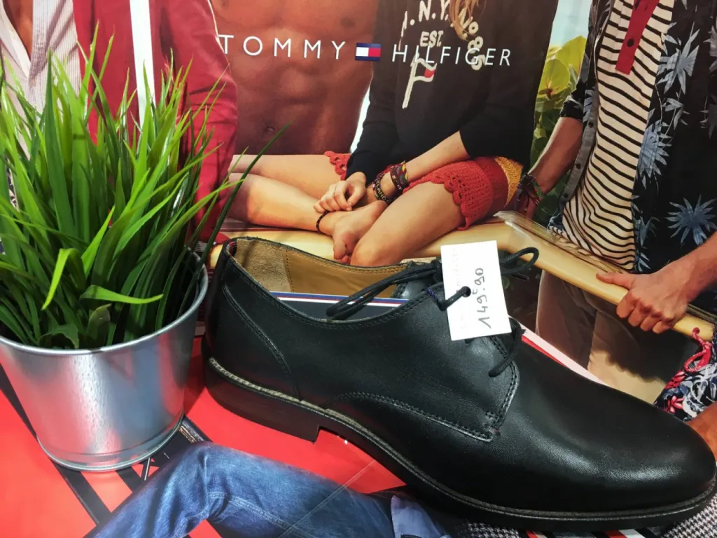 Chaussures Tommy Hilfiger