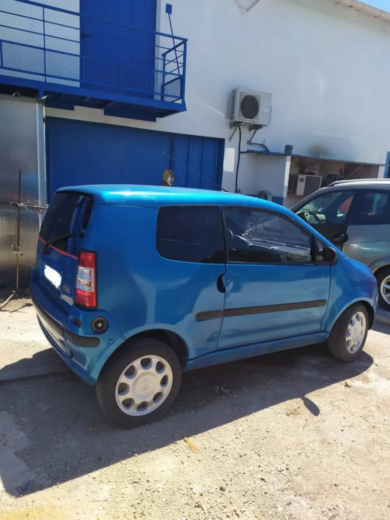 vente voitures sans permis occasion AIXAM 500.4 moteur Kubota de 2004 petit prix