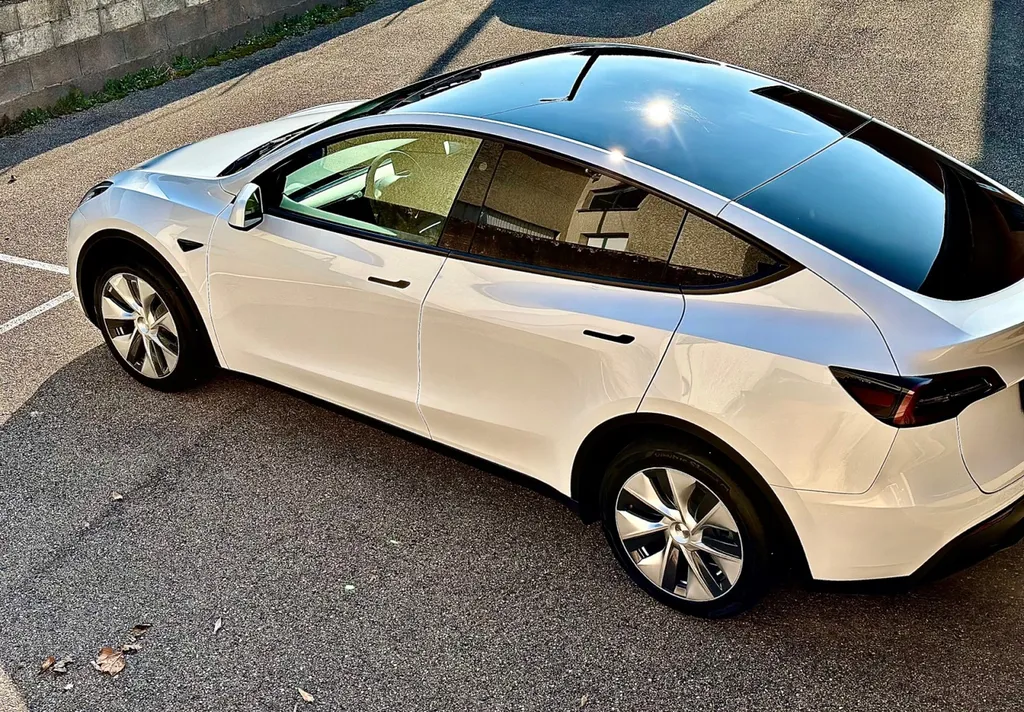 Protection carrosserie tesla model Y Lyon traitement céramique 