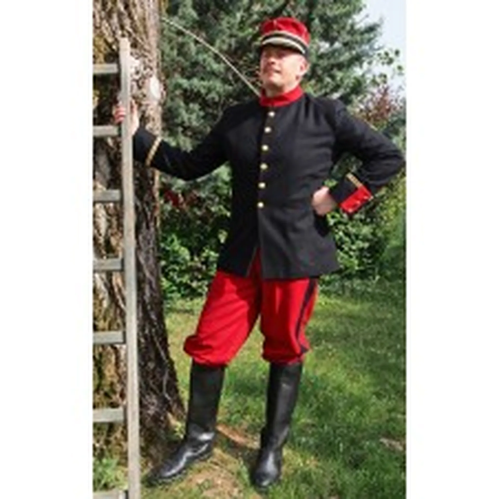 Tenues Première Guerre mondiale militaires authentiques fidèles modèles réglementaires pour reconstitution historique Caen