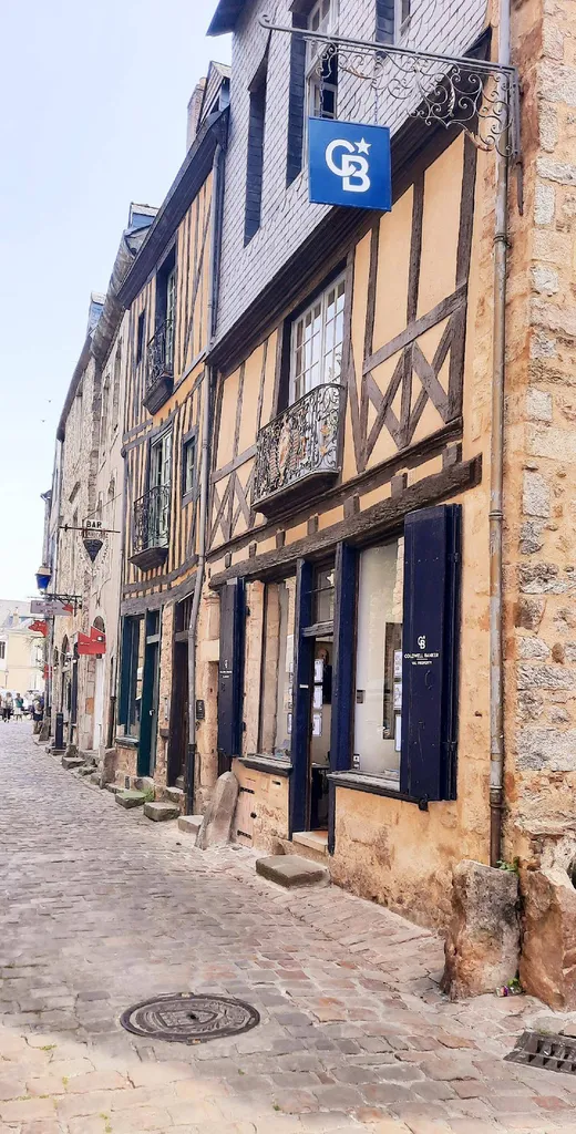 Installation de notre agence - Maine Prestige - Le Mans