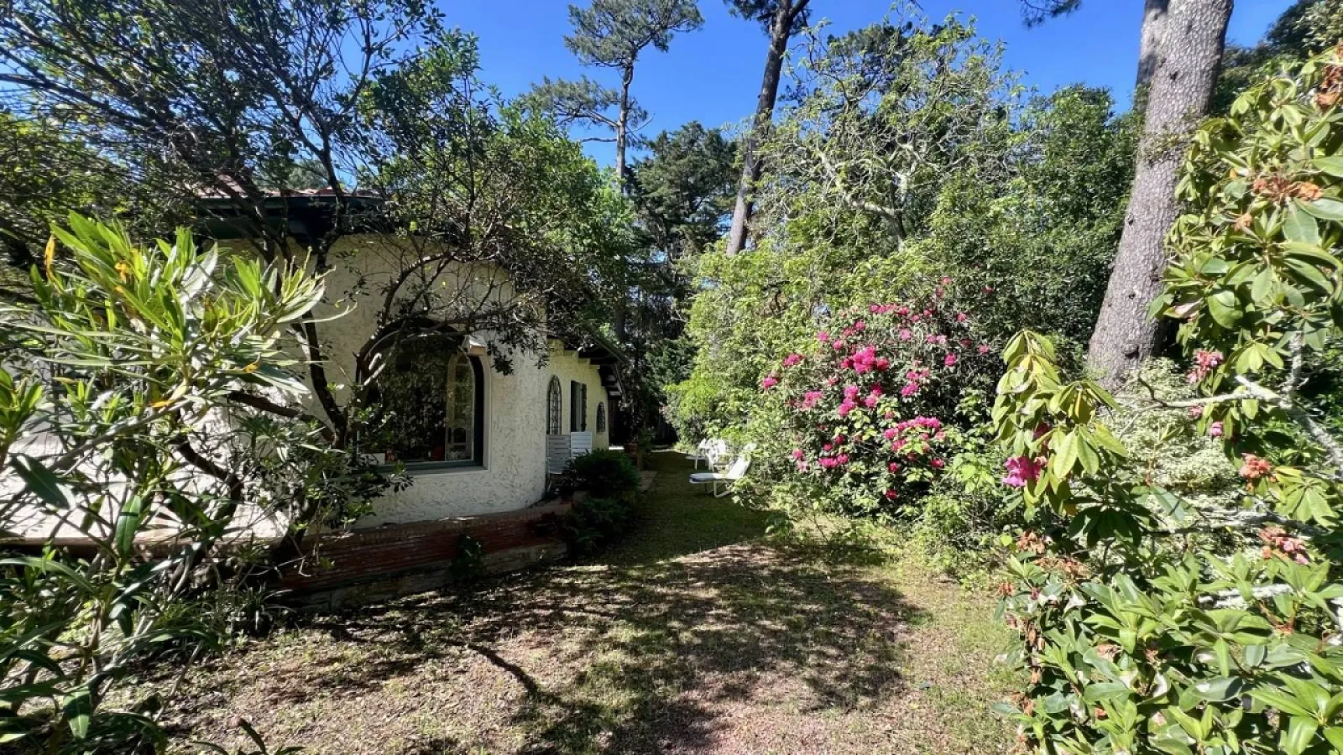 Villa Hossegor Centre – Golf - Bien Rare, Authentique et idéalement situé sur très grande parcelle de 2550m2