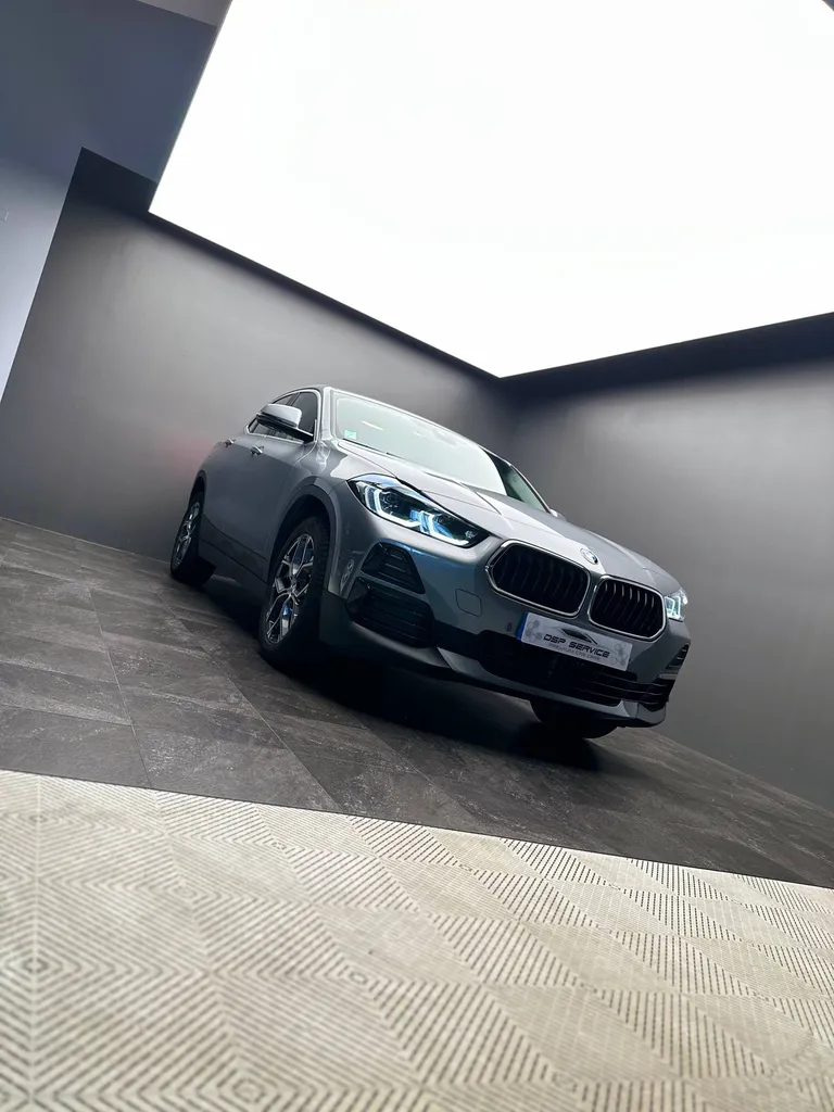Débosselage sans peinture sur un BMW X2 à Le Mans (72)