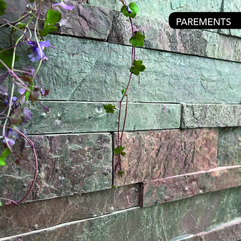 Donnez du cachet à votre maison avec un mur en pierre naturelle