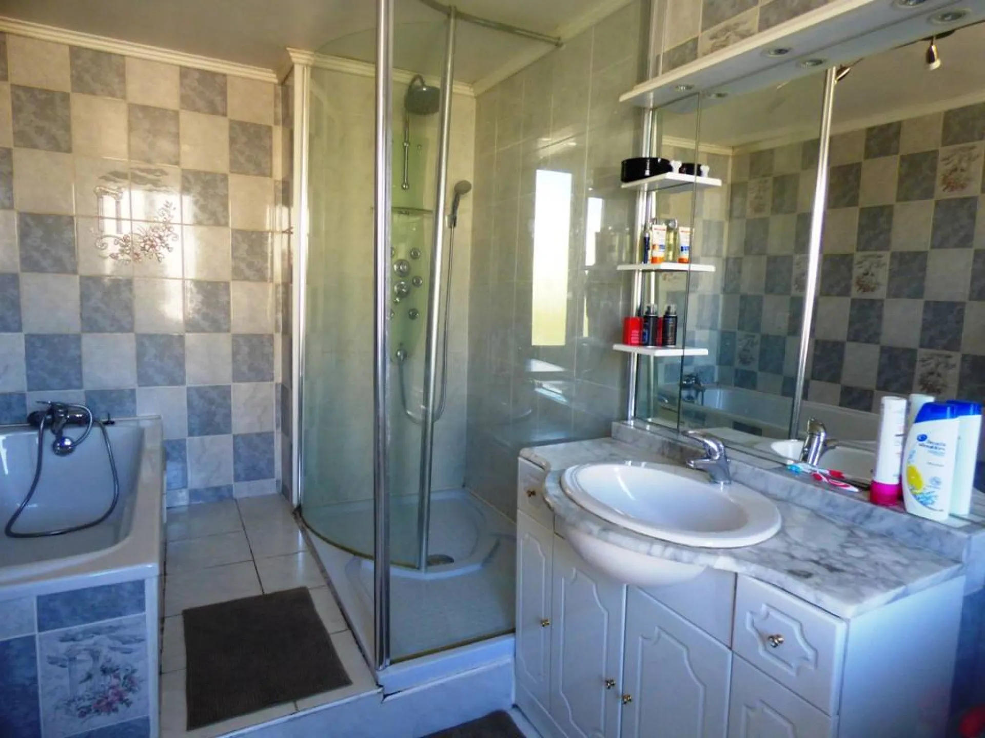 Vends maison de ville dans lagglomération Elbeuvienne 76