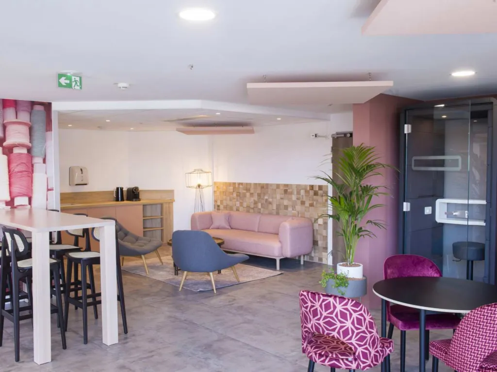 photographe d'agencement d'espaces intérieurs espace pause déjeuner