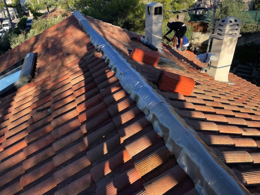 Réparation d’une toiture de Maison sur Martigues 13500