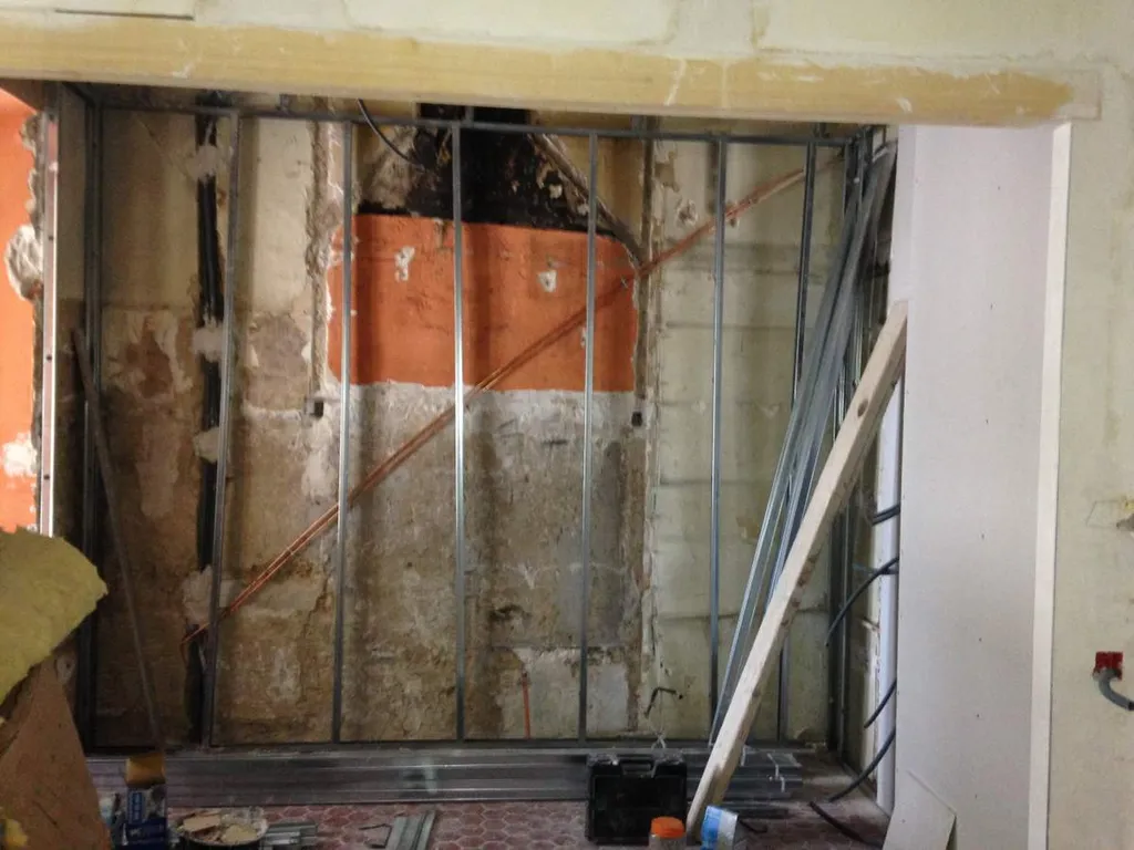 Rénovation d'un appartement à Salon de Provence -ossature périphérique