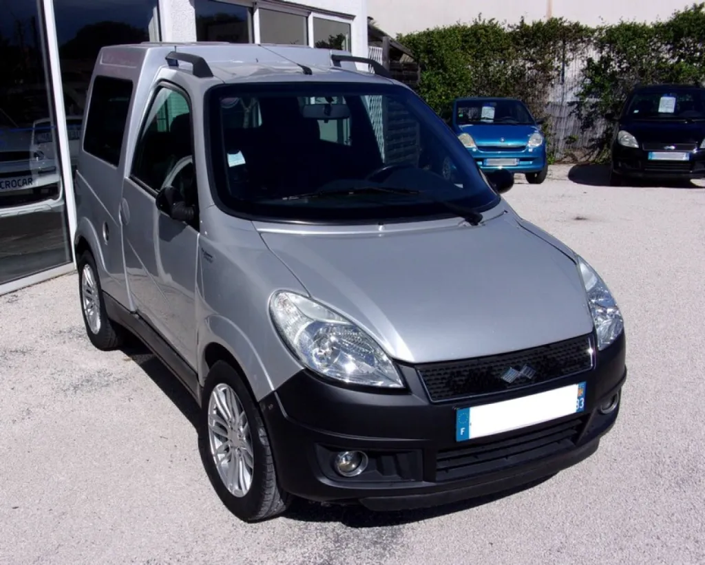 Vente voiture sans permis occasion UTILITAIRE  LIGIER OPTIMAX DCI  près de Toulon