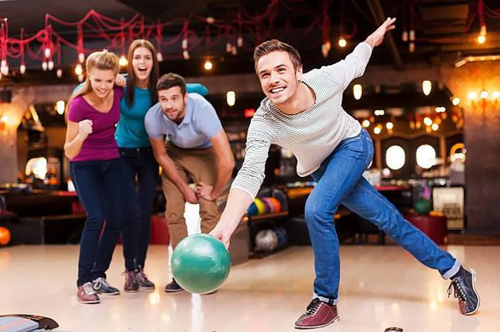 Notre zone d'activité pour ce serviceBowling à Le Havre 76000 en Normandie : anniversaire, evjf, evg, séminaire entreprise