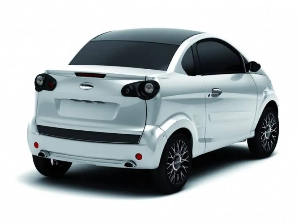 Les nouvelles voitures sans permis Microcar au Salon de l'automobile 2012/2013  à Toulon dans le Var 83