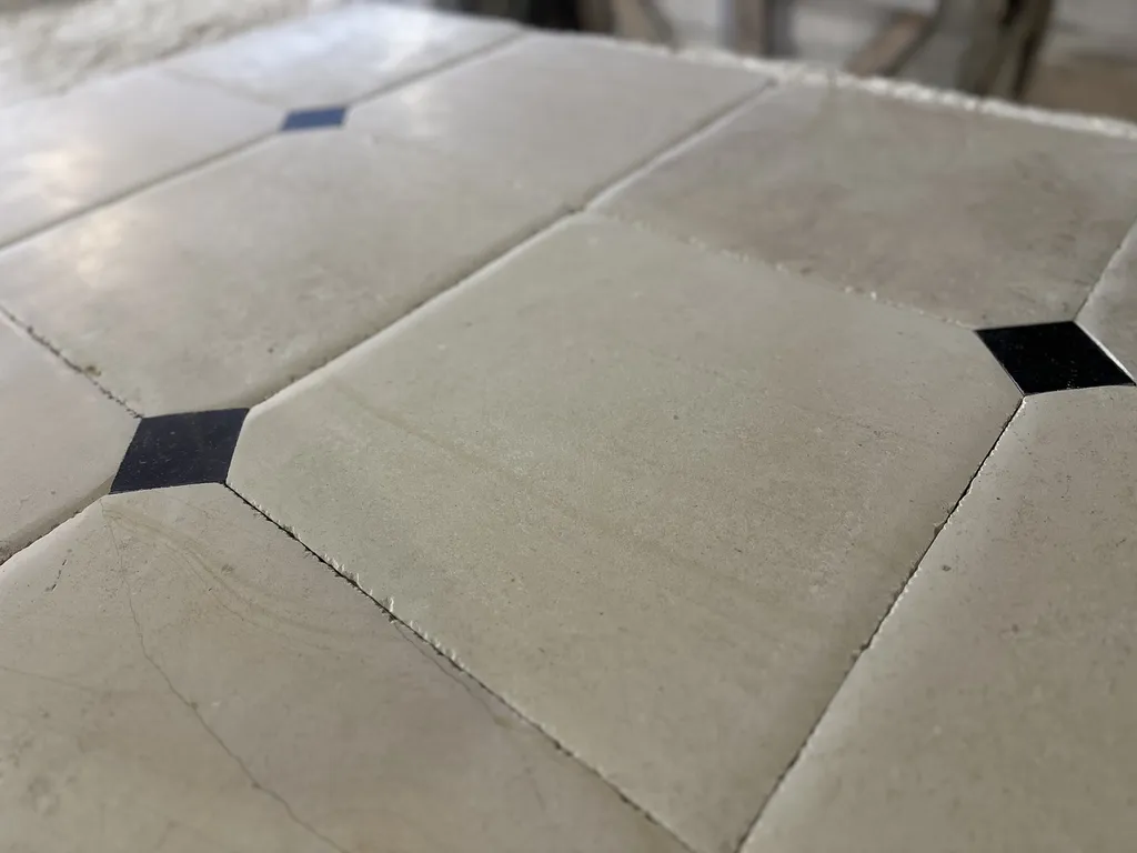 La véritable pierre dure de Dordogne pour dallage cabochon haut de gamme intérieur et extérieur