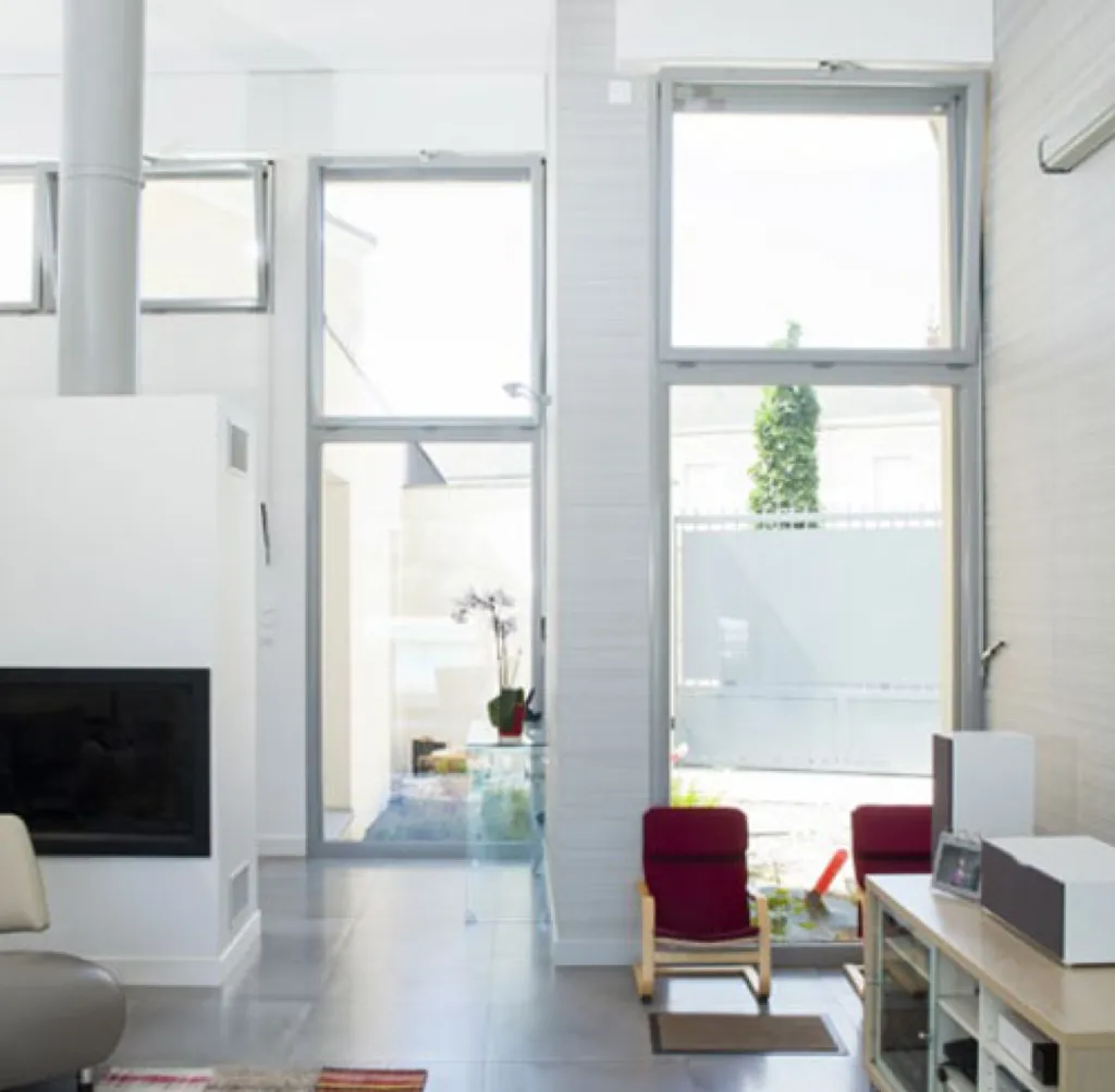 Fenêtre alu Novaltuce