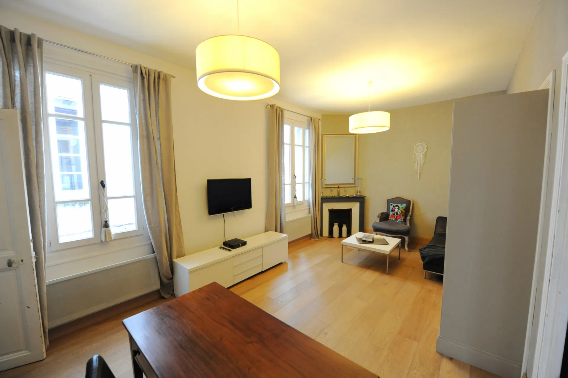 Avignon Intra-Muros, maison avec toit terrasse et garage à vendre   