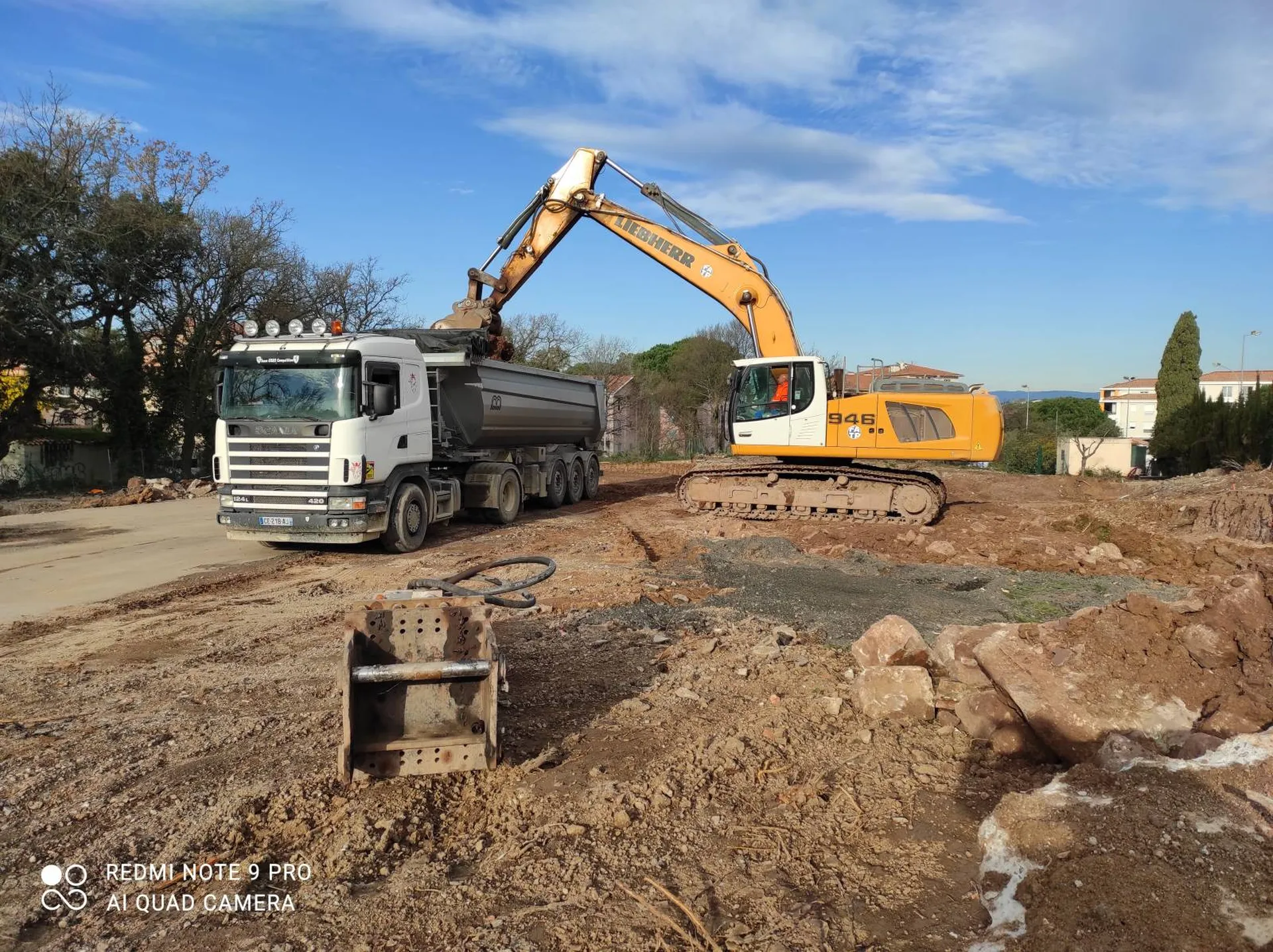 cherche entreprise pour terrassement ancienne friche à marseille 13 bdr