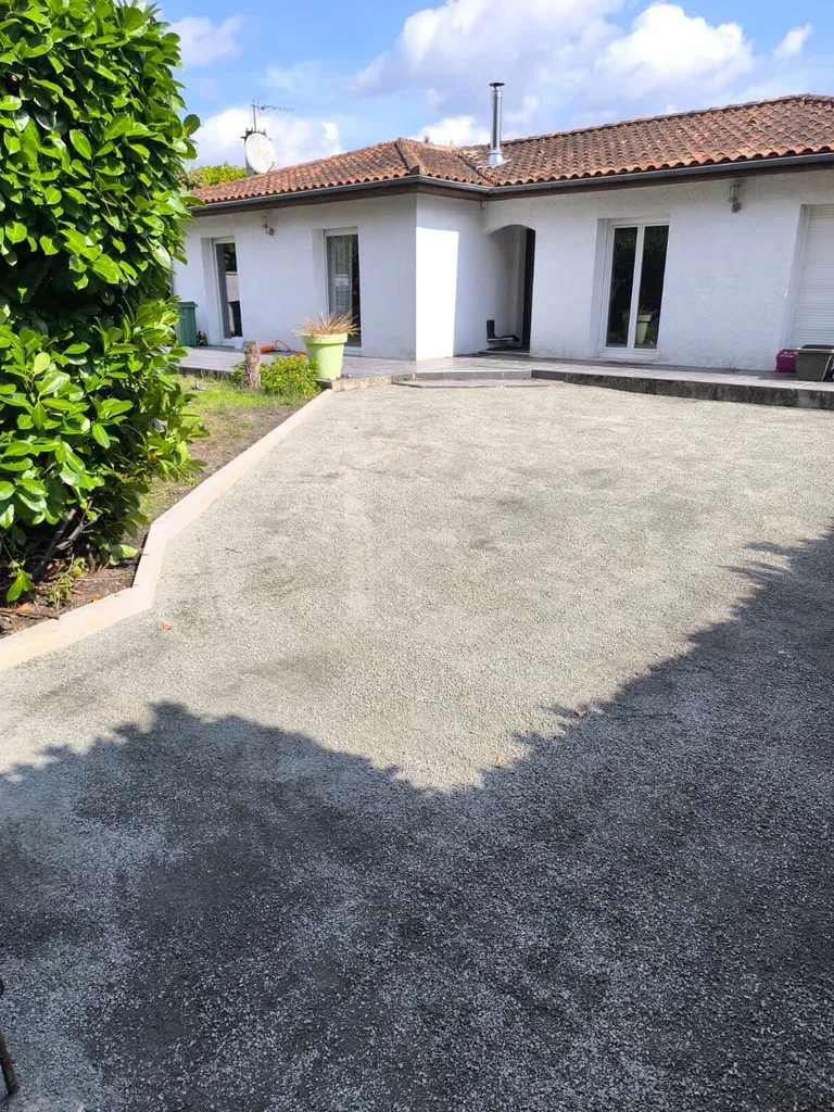 Rénovation d'une allée de garage sur la ville de Pessac limite Talence 