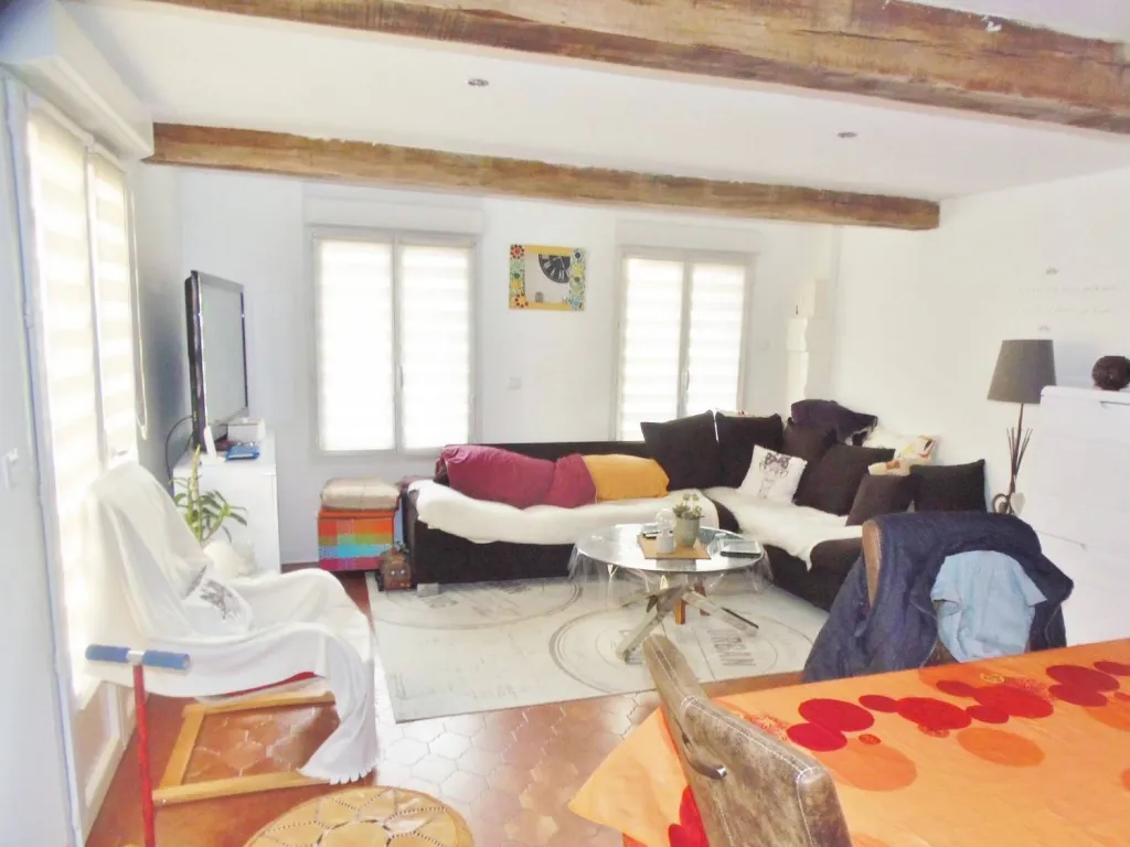 Où trouver à acheter maison à étage avec 2 chambres proche Saint Pierre lès Elbeuf 76320