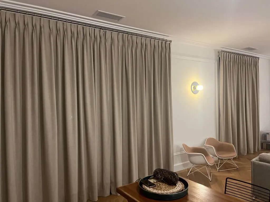 Rideaux doublés fintion tête à plis pincés Lyon 6e