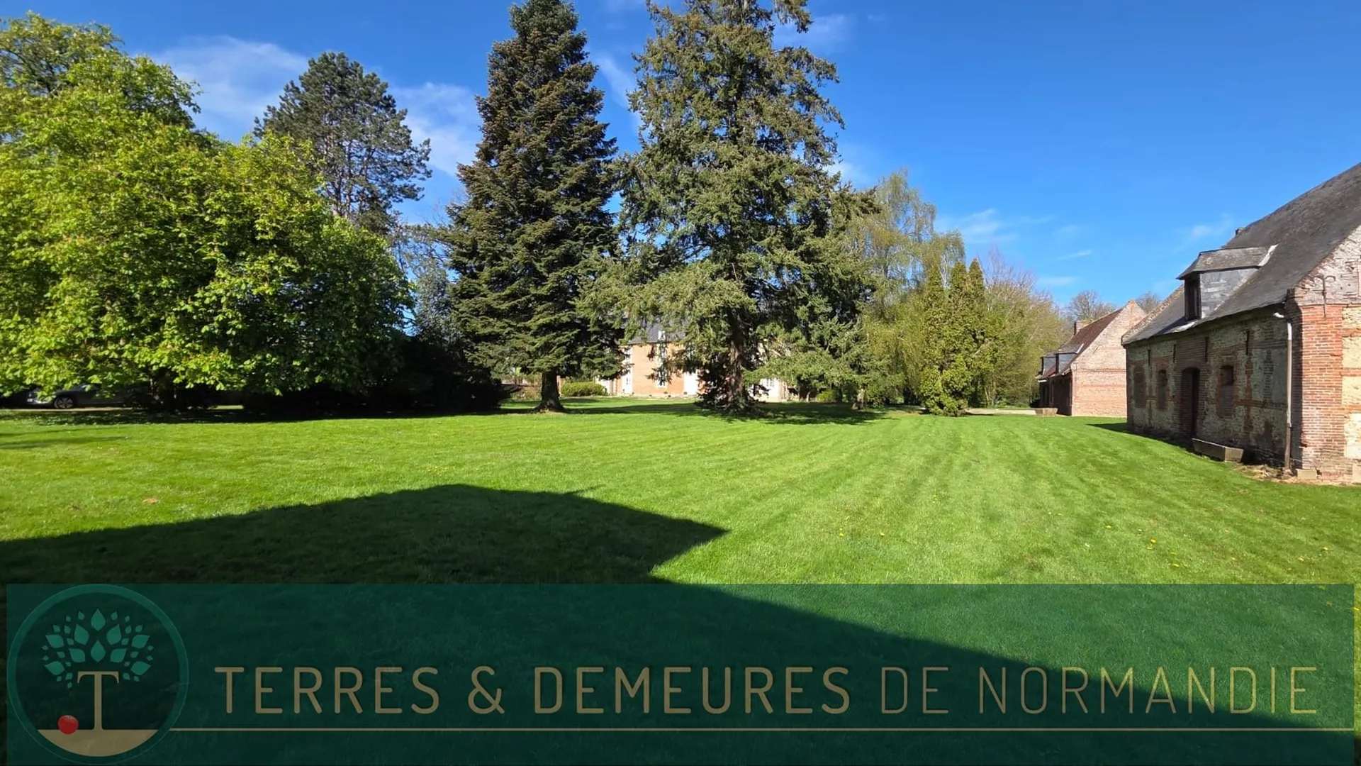 Parc de 2,5 hectares, mêlant bois et prairies