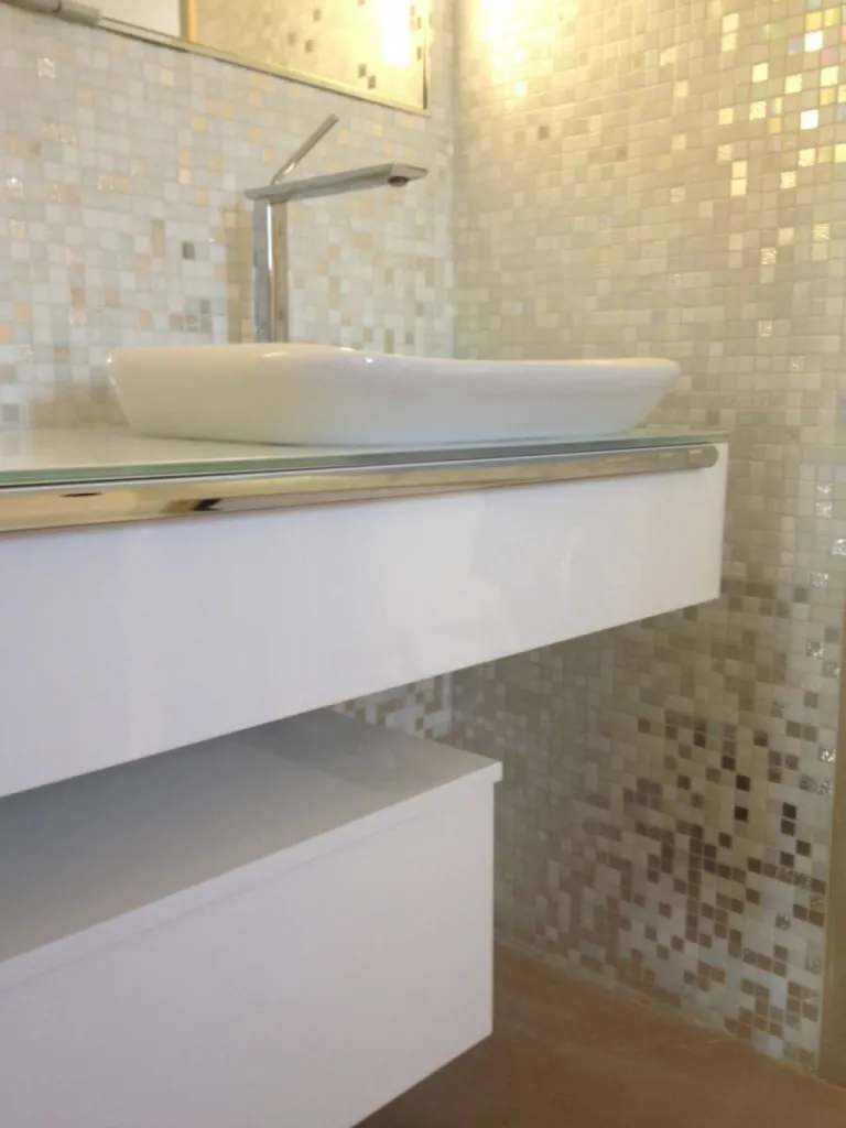 Architecte d'intérieur pour la rénovation de vos salle de bains, chambre et dressing dans le pays d'Aix en Provence