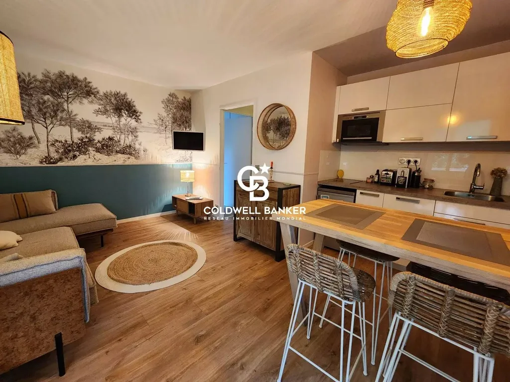 Appartement à vendre à Arcachon – t2 rénové avec terrasse et parking à 5 min de la plage Pereire