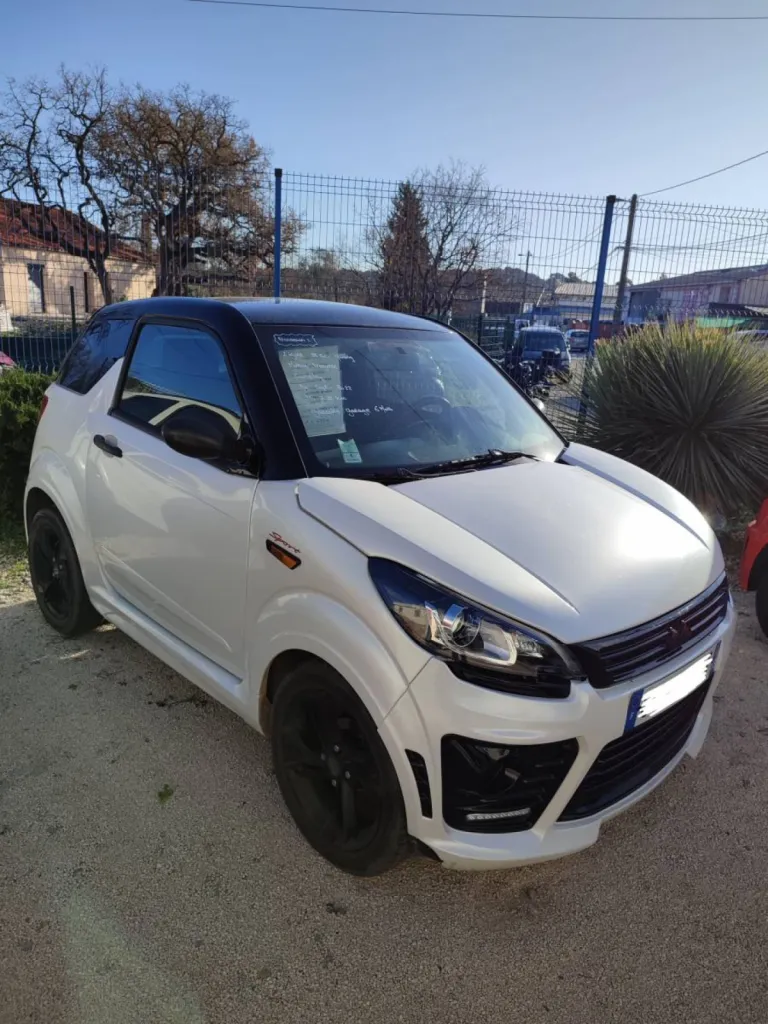 js50 young occasion pas cher toulon