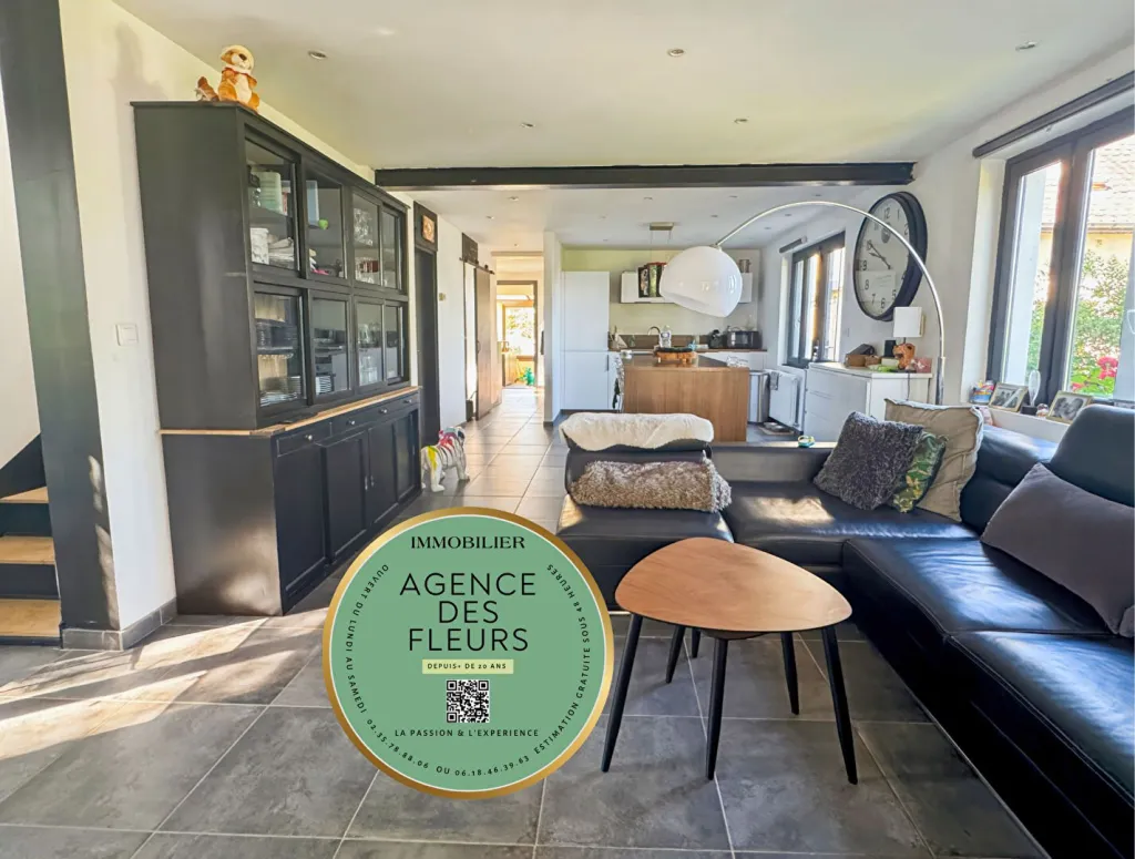 A vendre maison de 130 m² édifiée sur un terrain de 430 m² sur la commune de SAINT OUEN DU TILLEUL 27670