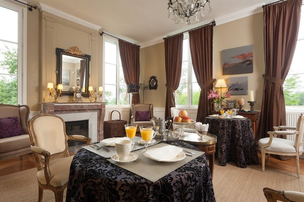 En vente Demeure de caractere région Pont L'eveque 14130