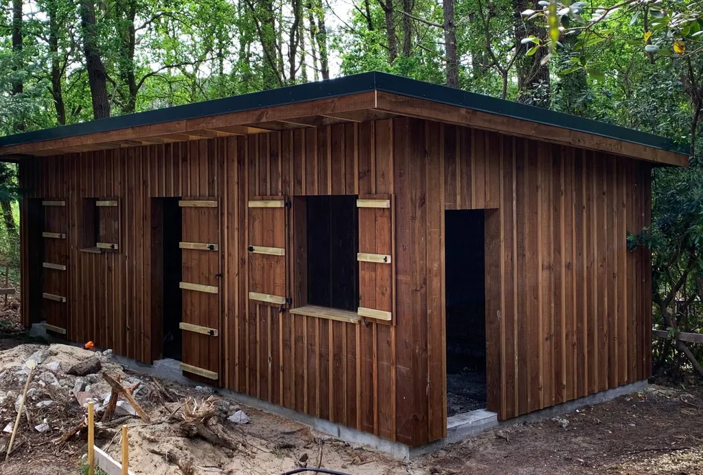 Dépendance en bois réalisée par l'entreprise les Constructions Bois du Nord des Landes à Biscarrosse