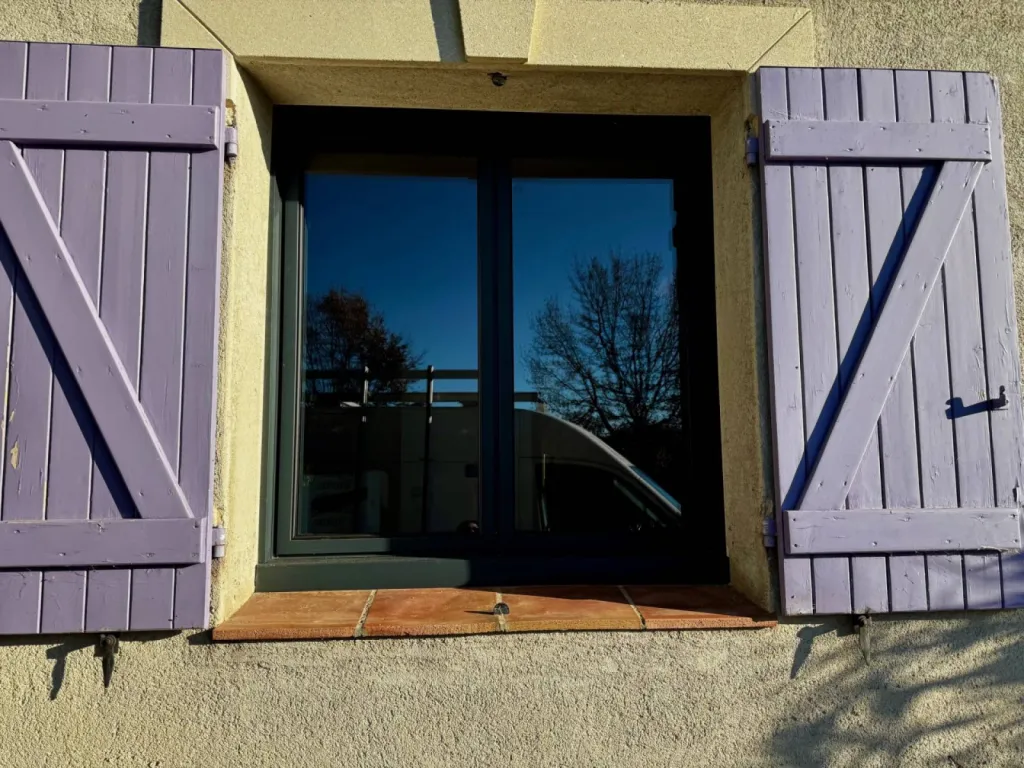 Installer des fenêtres sur mesure 