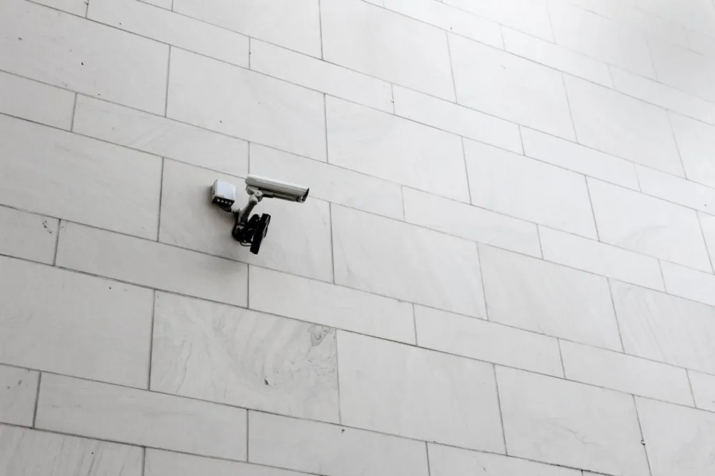 Caméra de vidéosurveillance dans le sud de la France ASAP TELECOM