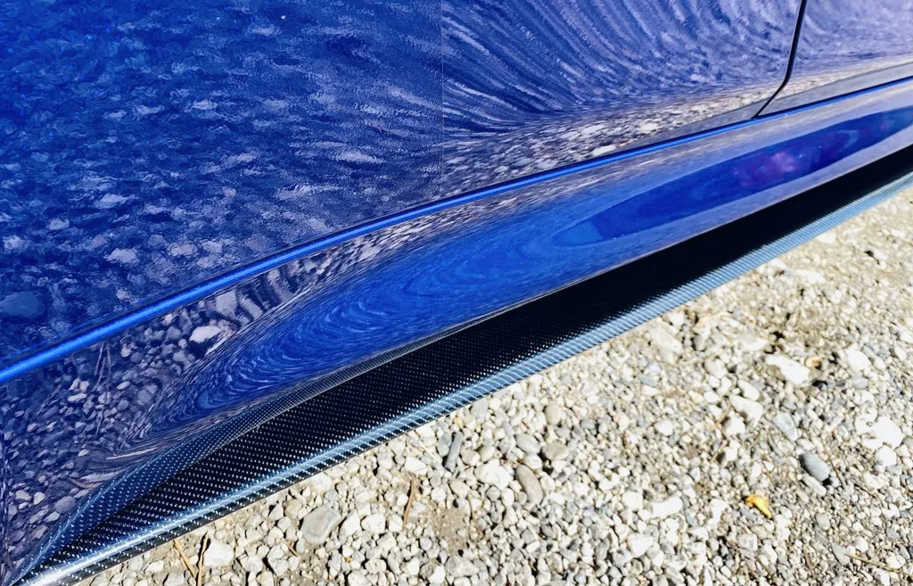 BMW M4 lames carbone Var 