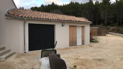 Détection et réparation rapide de fuite sur gouttière zinc ancienne à L’Isle-sur-la-Sorgue : demandez un devis immédiat